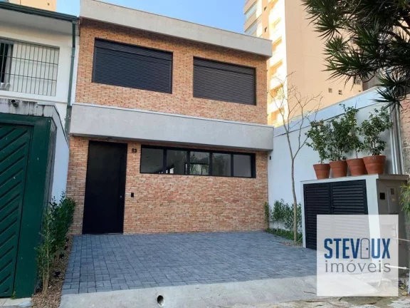 Imagem Casa de Vila reformada na Vila Olímpia