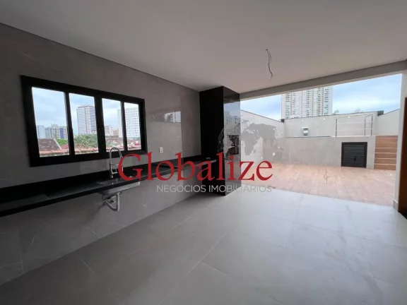 Imagem CASA À VENDA COM 3 DORMITÓRIOS, 3 SUÍTES E 2 VAGAS DE GARAGEM NO BAIRRO DA VILA BELMIRO EM SANTOS POR R$ 2.300.000,00.