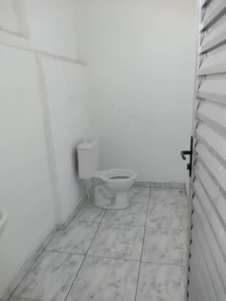 Imagem SALÃO COMERCIAL COM 240 METROS PRÓXIMO AO CENTRO DO PARQUE DAS NAÇÕES.