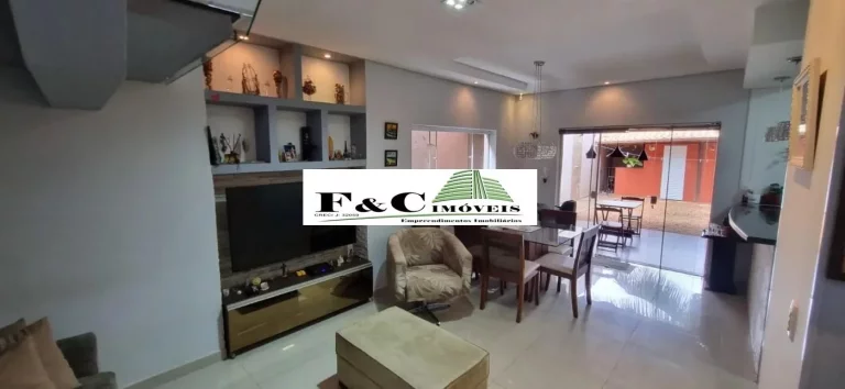 Imagem Casa para Venda em Piracicaba, Pompéia, 2 dormitórios, 2 suítes, 4 banheiros, 2 vagas