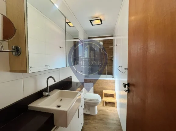 Imagem Casa à venda em São Paulo-SP, no Ipiranga, com 2 quartos, 1 suíte, 2 salas, 2 banheiros e 72m² de área.