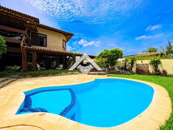 Imagem Casa para Venda em Salvador, Piatã, 5 dormitórios, 4 suítes, 5 banheiros, 2 vagas