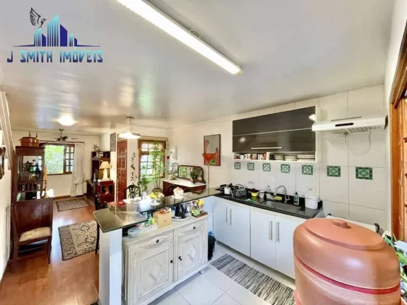 Imagem Casa 3 dorms / 1 suíte, integrada. Condo c/ lazer no Km 21, Granja Viana