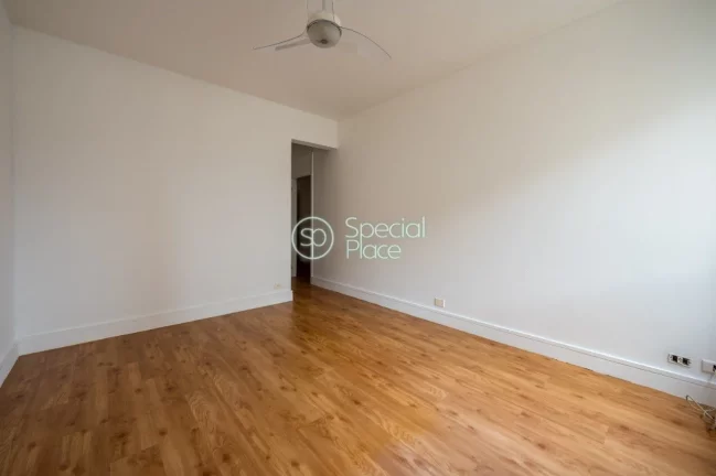 Imagem Ótimo Custo/Benefício em Higienópolis - 240m² de área útil - Ambientes amplos - Living para tr...