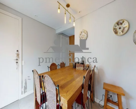 Imagem Apartamento em Pinheiros com 2 quartos (1 suíte) e 2 vagas, 75 m2