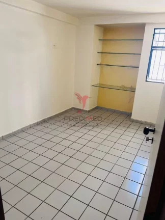 Imagem Oportunidade! Apartamento de 3 Quartos, 2 Vagas de Garagem em Manaíra