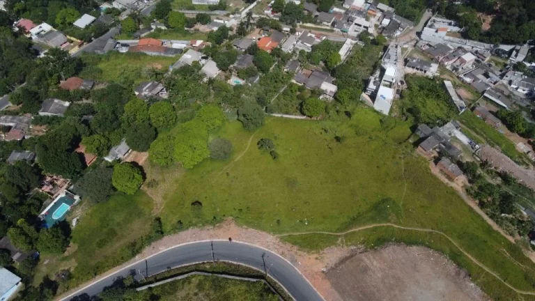 Imagem Terreno à venda, 1244 m² por R$ 300.000,00 - Recreio Sertãozinho - Suzano/SP