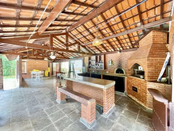 Imagem Casa em Condomínio a Venda no bairro Granja Viana - Carapicuíba, SP