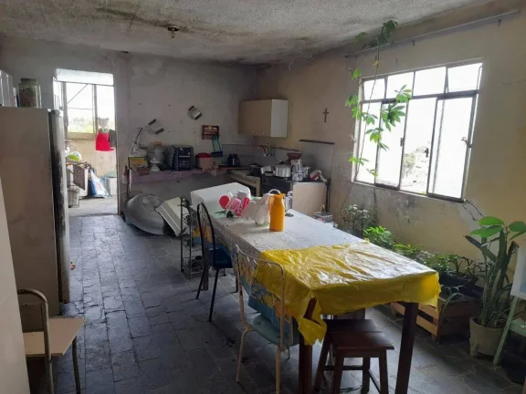 Imagem Casa à venda em Barbacena, São José, com 5 quartos, 102m2