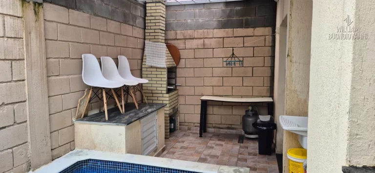 Imagem CASA COM PISCINA INDIVIDUAL EM CONDOMÍNIO!