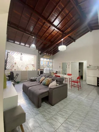 Imagem Casa à venda, 300 m² por R$ 850.000 - Pirajá - Teresina/PI