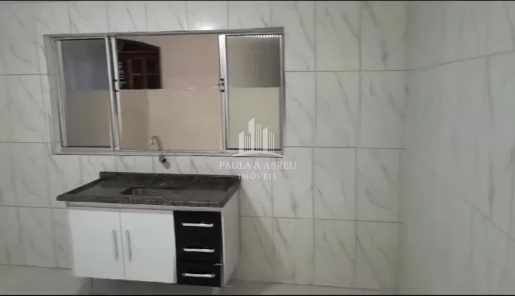 Imagem Aluga Salão Comercial em Avenida, 80m², Quarto, Lavanderia, Cozinha, 1 Banheiro, Porta Automática, no Jardim Zaíra, Mauá-SP