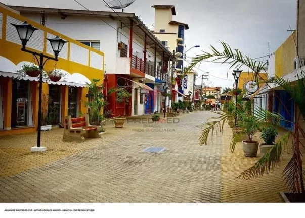 Imagem Vendo Imóvel Comercial no coração de Águas de São Pedro-SP