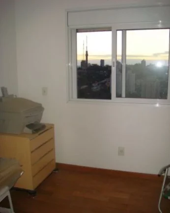 Imagem Belíssimo apartamento de frente com excelente vista em Perdizes.