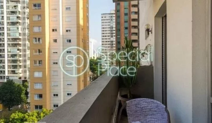 Imagem Apartamento em Moema, com 100m² privativos, possui 03 dormitórios, sendo 01 suíte e 01 vaga. O Co...
