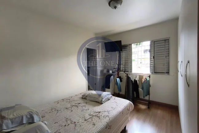 Imagem Imperdível! Casa à venda na Vila Monumento, São Paulo-SP, 3 quartos, 1 suíte, 2 salas, 4 banheiros, 2 vagas, 200m². Confira!