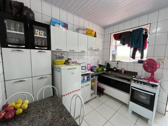 Imagem Apartamento com 2 dormitórios à venda, 90 m² por R$ 255.000,00 - Macuco - Santos/SP