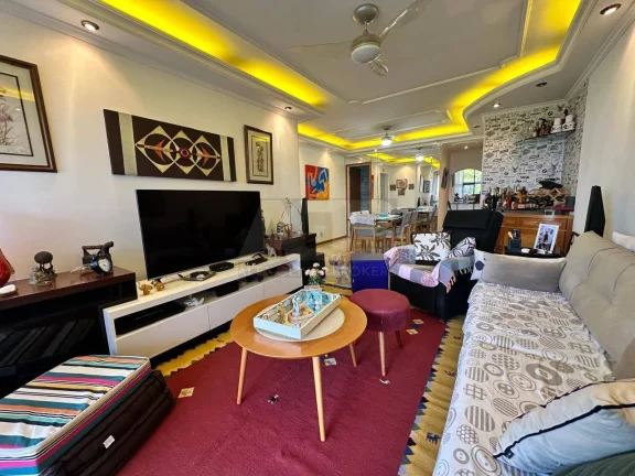 Imagem Apartamento à venda na Barra da Tijuca, 4 quartos, 2 vagas, varanda, 136m2.