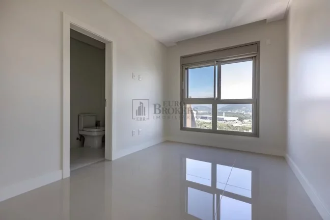 Imagem Apartamento com 4 suítes à venda, Quadra Mar - Balneário Camboriú/SC