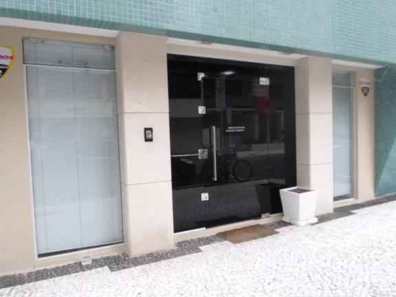 Imagem Julia Cristina Comercial - Loja à venda no bairro Centro - Balneário Camboriú/SC