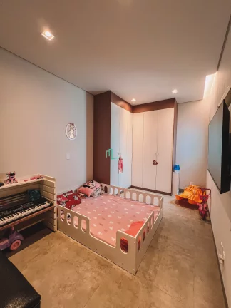 Imagem OPORTUNIDADE! RESIDENCIA MODERNA Á VENDA NO PARQUE UNIVERSITARIO EM FRANCA/SP