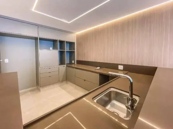 Imagem Apartamento todo reformado rua Sá ferreira com Atlântica 184m2