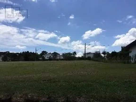 Imagem Casa com 3 dormitórios sendo 1 suite à venda, 553 m² por R$ 1.600.000 - Condomínio Vale do Lago - Sorocaba/SP