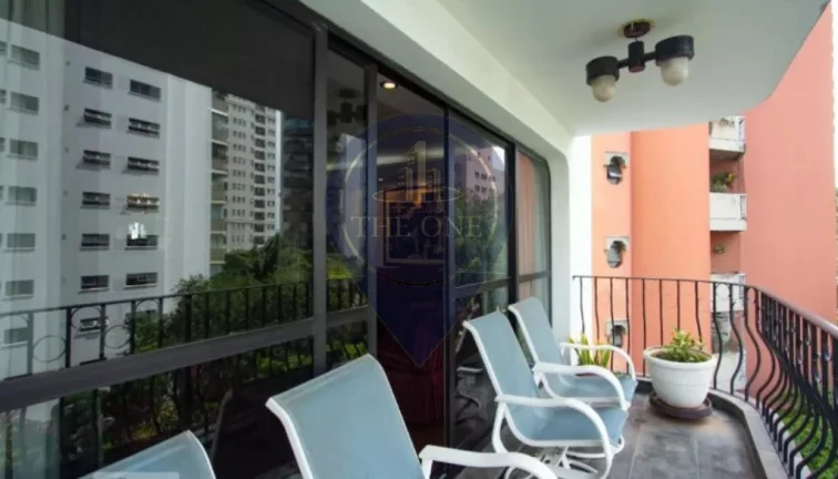 Imagem Apartamento de luxo à venda em Moema, São Paulo-SP! 3 quartos, 3 suítes, 4 banheiros, 3 vagas de garagem, 294m².