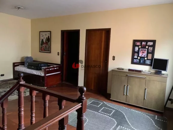 Imagem Sobrado à venda 3 Quartos, 1 Suite, 3 Vagas, 307M², Santa Maria, São Caetano do Sul - SP