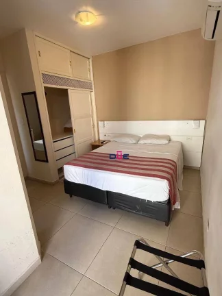 Imagem Flat com 1 dormitório à venda, 36 m² por R$ 265.000 - Gonzaga - Santos/SP