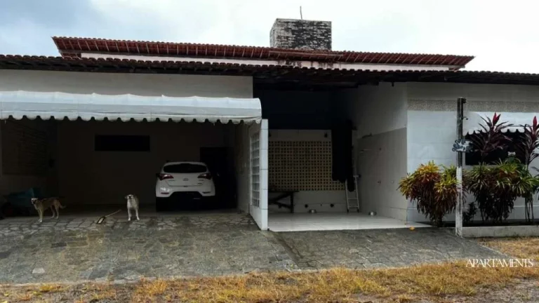 Imagem Casas e um verdadeiro sítio a Beira Mar na Praia de Lucena, você pode empreender