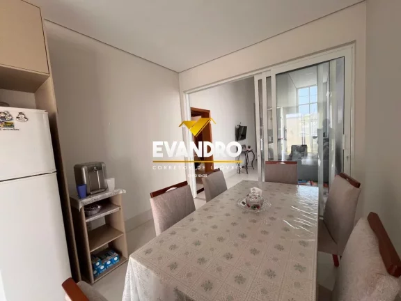 Imagem Casa em Condomínio para Venda em Cuiabá / MT no bairro Condomínio Primor das Torres