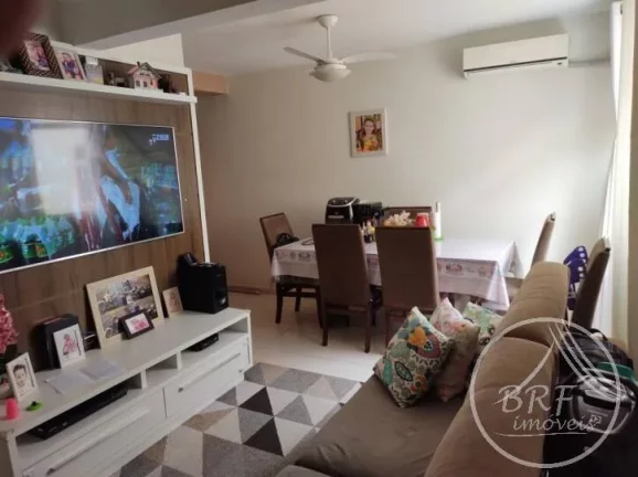Imagem Vendo apartamento de dois dormitórios em Capoeiras Florianópolis SC