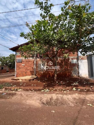 Imagem Galpão à venda, 112 m² por R$ 250.000,00 - Setor Dona Marolina - Itumbiara/GO