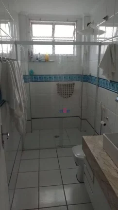 Imagem apartamento no Embaré com 125m2, 2 quartos, dependencia completa de empregada e 1 vaga demarcada, elevador de frente no Embaré.