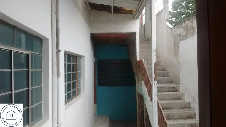 Imagem Imóvel para investimento / 3 Casas no terreno e mais salão comercial ou garagem / Sao Paulo / Zona leste / Parque São Rafael / a 3 km da Estação São M