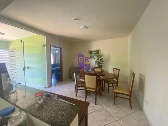 Imagem Sobrado residencial com galpão comercial próximo ao Shopping Boulevard