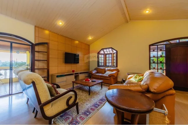 Imagem GRANJA VIANA, FAZENDINHA, 6 DORMS, SENDO 4 SUÍTES, COMPLETÍSSIMA