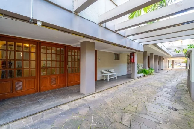 Imagem Apartamento à venda em Porto Alegre, Menino Deus, com 1 quarto, 47m2