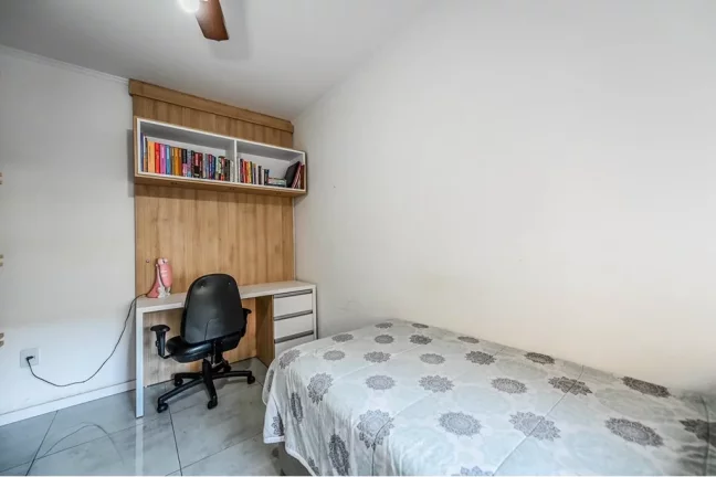 Imagem Apartamento à venda em Porto Alegre, Farroupilha, com 3 quartos, 76m2
