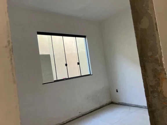 Imagem Sobrado com 2 suítes e 1 vaga de garagem em Camboriú