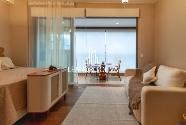 Imagem Condomínio Praça Da Vila - Quer morar ou investir a poucos passos da Praça Pereira Coutinho e Parque do Ibirapuera? Apartamento studio premium espetacular, à venda, na Vila Nova Conceição.