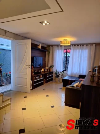 Imagem Imperdível: Casa à venda em São Paulo-SP, Vila Carrão. 3 quartos, 1 suíte, 1 sala, 1 vaga. 100m². Venha conferir!