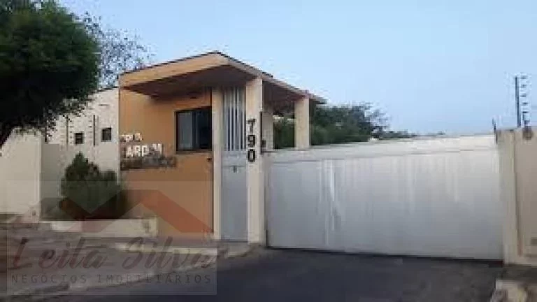 Imagem Descubra Seu Novo Lar no Condomínio Jardim Damasco