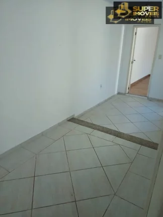 Imagem Casa Padrão para Venda em Centro Pelotas-RS - 2540