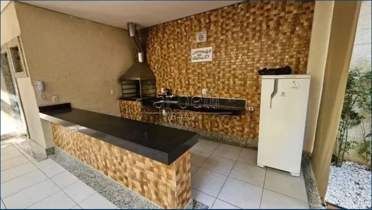 Imagem Apartamento com 43m², 02 dormitórios, sala, banheiro, área de serviços e uma vaga de garagem. Ch...