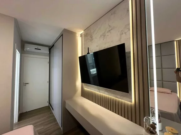 Imagem Apartamento alto padrão com 2 dormitórios sendo 1 suíte e 2 vagas - Nações | Balneário Camboriú/SC