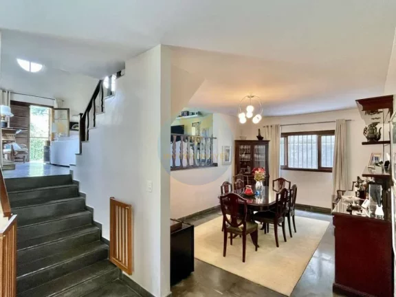 Imagem Casa a Venda no bairro Granja Viana - Cotia, SP