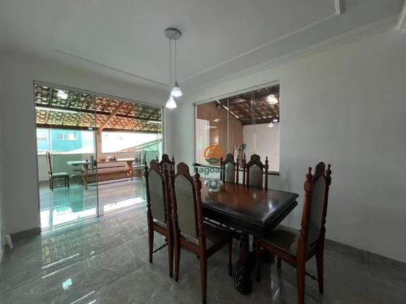 Imagem Casa com 3 dormitórios à venda, 232 m² por R$ 980.000,00 - Visão - Lagoa Santa/MG