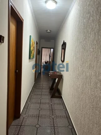 Imagem CASA TÉRREA - 252 M² DE TERRENO COM 167 M² DE ÁREA CONSTRUIDA COM 03 QUARTOS, 03 SUITES, 4 BANHEIROS C0M 03 VAGAS DE GARAGEM